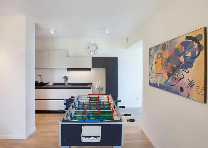 Paradise With Pool Apartment