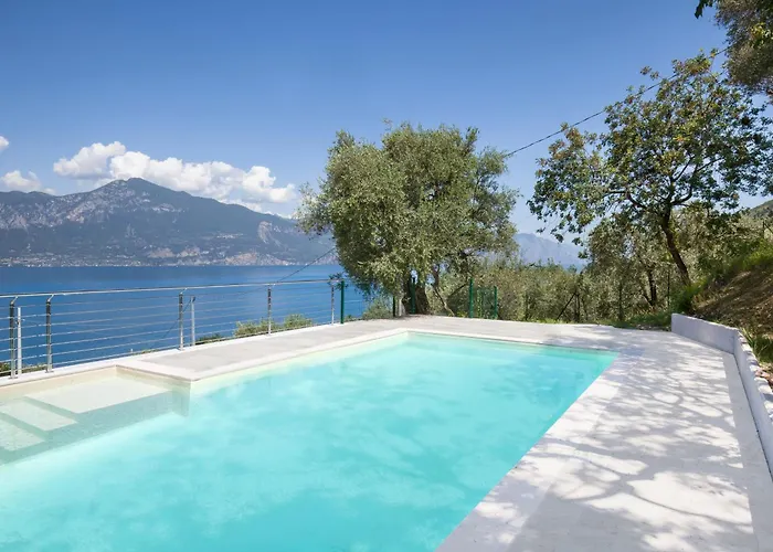 Paradise With Pool Daire Torri Del Benaco