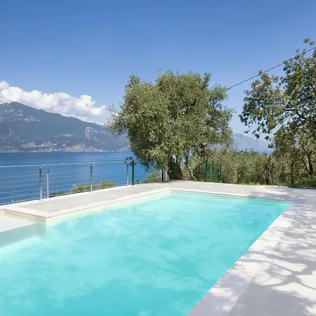 Paradise With Pool Appartamento Torri Del Benaco